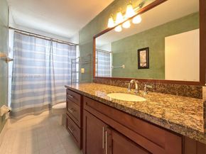 13921 SW 164th St, Miami FL 33177