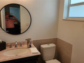 35 Colonial Club Dr 203, Boynton Beach FL 33435