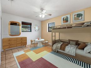 136 Cayman Dr, Palm Springs FL 33461