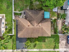 136 Cayman Dr, Palm Springs FL 33461