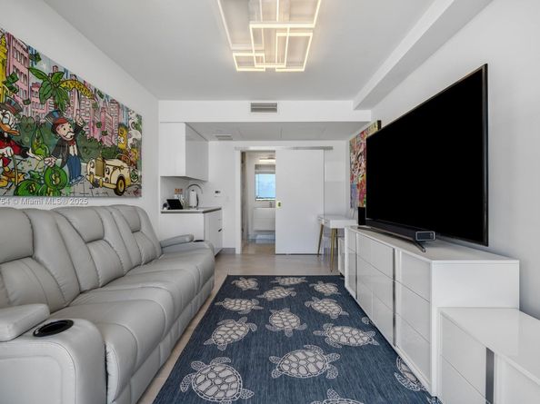 18501 Collins Ave 3704, Sunny Isles Beach FL 33160