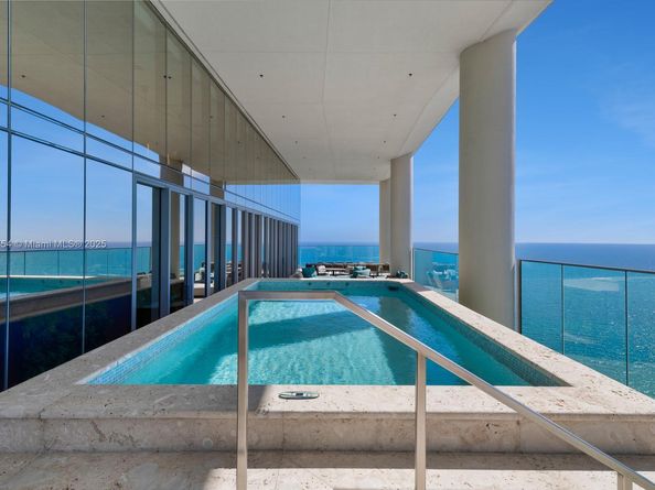 18501 Collins Ave 3704, Sunny Isles Beach FL 33160