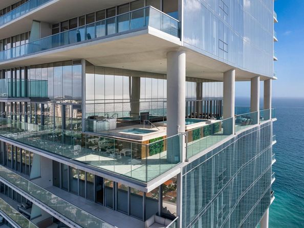 18501 Collins Ave 3704, Sunny Isles Beach FL 33160