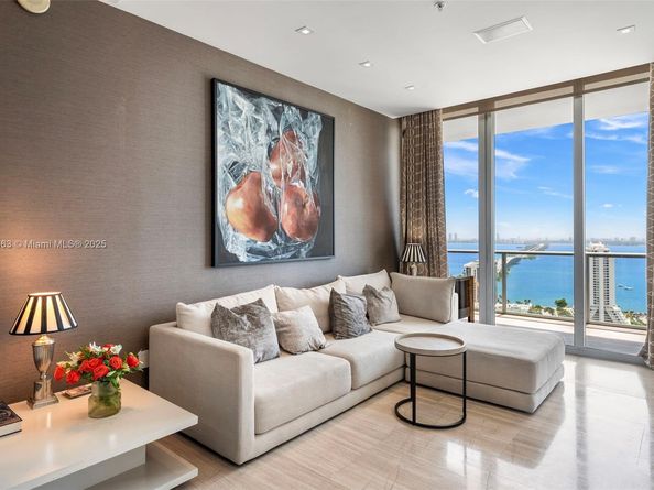 3470 E Coast Ave PH207, Miami FL 33137