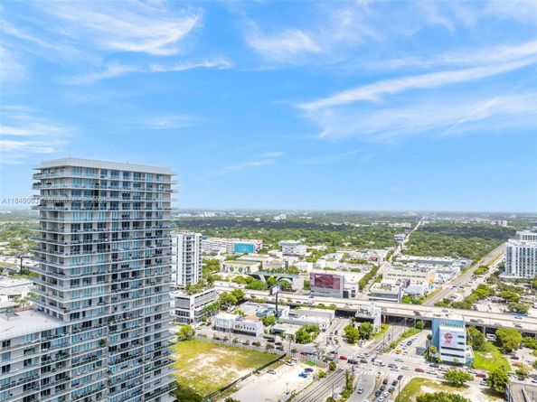 3470 E Coast Ave PH207, Miami FL 33137
