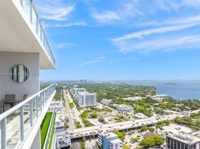 3470 E Coast Ave PH207, Miami FL 33137