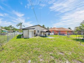 1303 W 6th St, Riviera Beach FL 33404