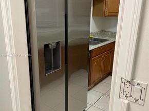 17000 NW 67th Ave 437, Hialeah FL 33015