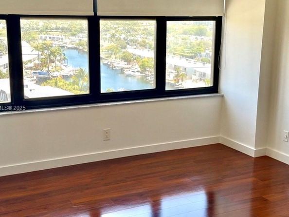 2500 Parkview Dr 1109, Hallandale Beach FL 33009