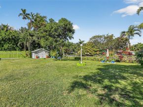 341 S Biscayne River Dr, Miami FL 33169