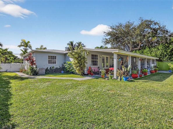 341 S Biscayne River Dr, Miami FL 33169