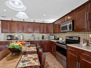 341 S Biscayne River Dr, Miami FL 33169