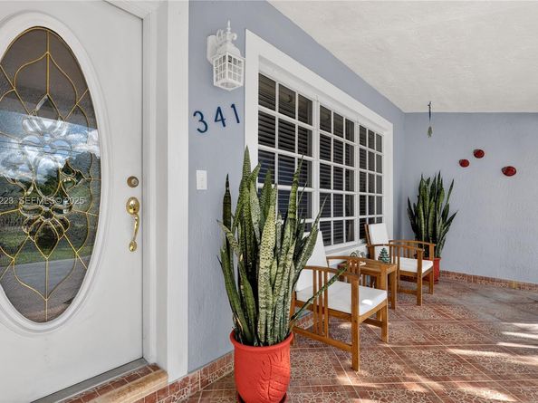 341 S Biscayne River Dr, Miami FL 33169