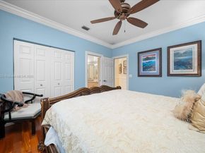 125 Dockside Cir, Weston FL 33327