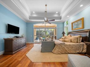 125 Dockside Cir, Weston FL 33327
