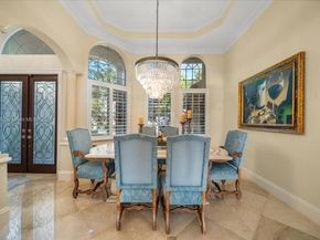 125 Dockside Cir, Weston FL 33327