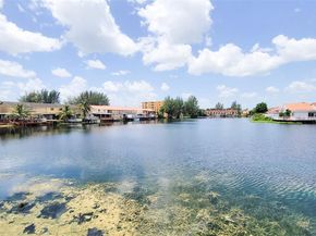 5320 W 26 Ave 108, Hialeah FL 33016