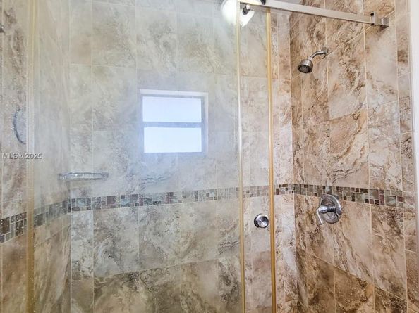 5320 W 26 Ave 108, Hialeah FL 33016