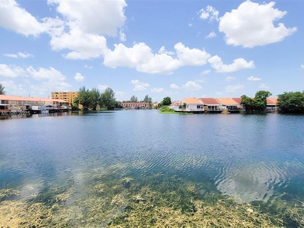 5320 W 26 Ave 108, Hialeah FL 33016