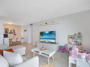 7133 Bay Dr 601, Miami Beach FL 33141