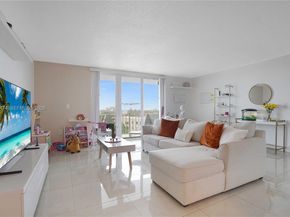 7133 Bay Dr 601, Miami Beach FL 33141