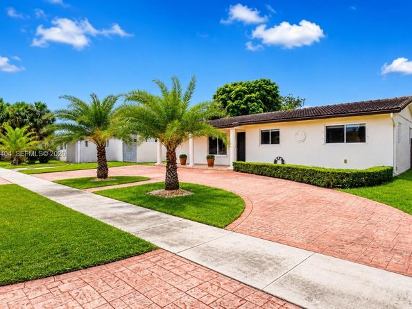1271 W 78th St, Hialeah FL 33014