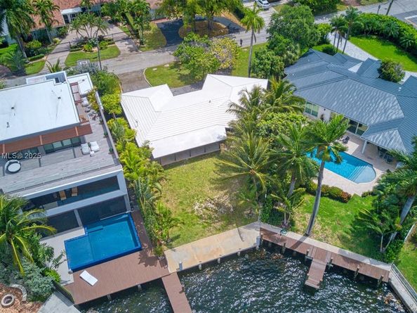 2019 NE 31st Ave, Fort Lauderdale FL 33305