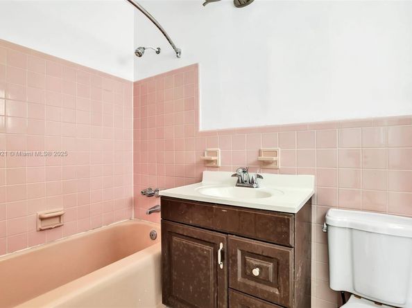 2019 NE 31st Ave, Fort Lauderdale FL 33305