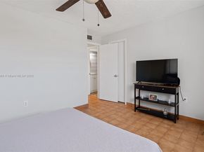 1337 NW 1st St 12, Miami FL 33125