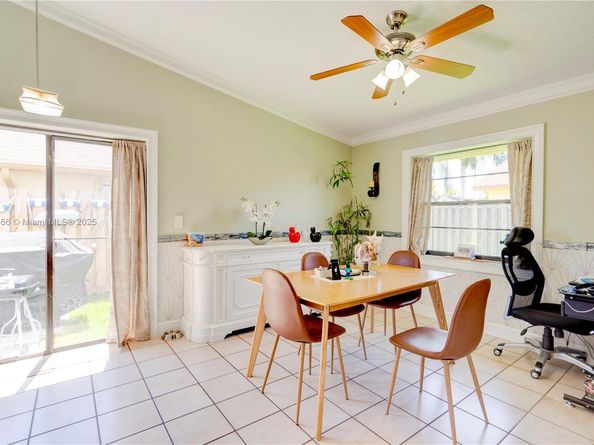 10640 NW 32nd St, Sunrise FL 33351