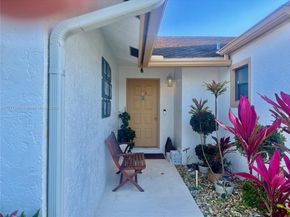 10640 NW 32nd St, Sunrise FL 33351