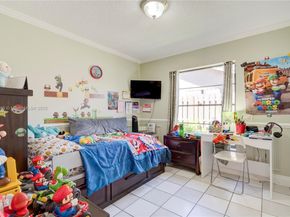 10640 NW 32nd St, Sunrise FL 33351