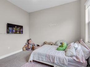 12427 NW 18th Ct, Pembroke Pines FL 33028