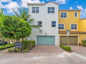 12427 NW 18th Ct, Pembroke Pines FL 33028