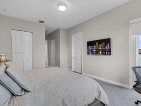 12427 NW 18th Ct, Pembroke Pines FL 33028