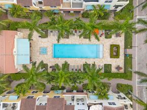 12427 NW 18th Ct, Pembroke Pines FL 33028