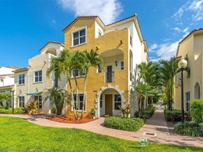 12427 NW 18th Ct, Pembroke Pines FL 33028