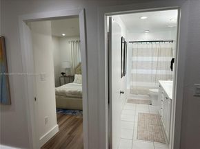 11 NE 151st St, Miami FL 33162