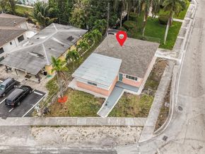 988 NW 10th St, Hallandale Beach FL 33009