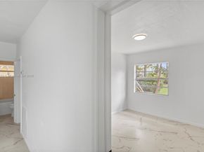 988 NW 10th St, Hallandale Beach FL 33009