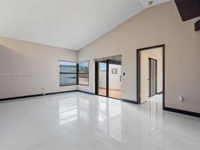 6476 SW 152nd Cir Pl 1476, Miami FL 33193