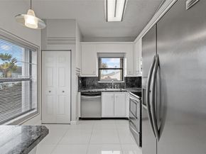 6476 SW 152nd Cir Pl 1476, Miami FL 33193