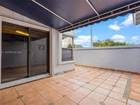 6476 SW 152nd Cir Pl 1476, Miami FL 33193