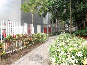 104 SW 9th St 1101, Miami FL 33130