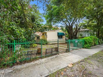 2295 SW 16th Ct