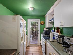 2295 SW 16th Ct, Miami FL 33145