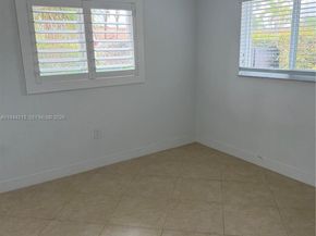 7145 SW 92nd Ct, Miami FL 33173