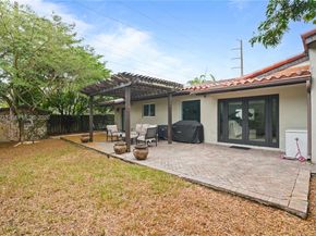 7145 SW 92nd Ct, Miami FL 33173