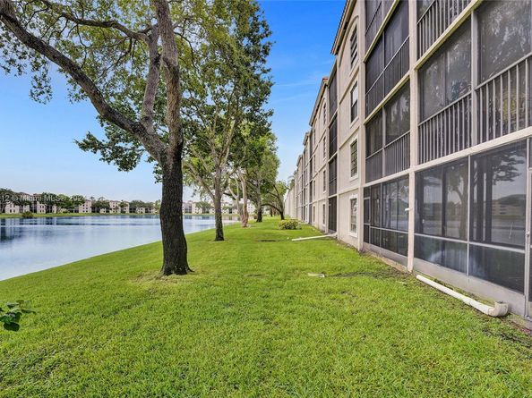 6241 Pointe Regal Cir 103, Delray Beach FL 33484