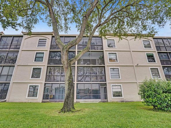 6241 Pointe Regal Cir 103, Delray Beach FL 33484